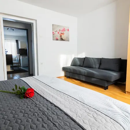 Apartma Ella Lovrenc na Pohorju Zewnętrze zdjęcie