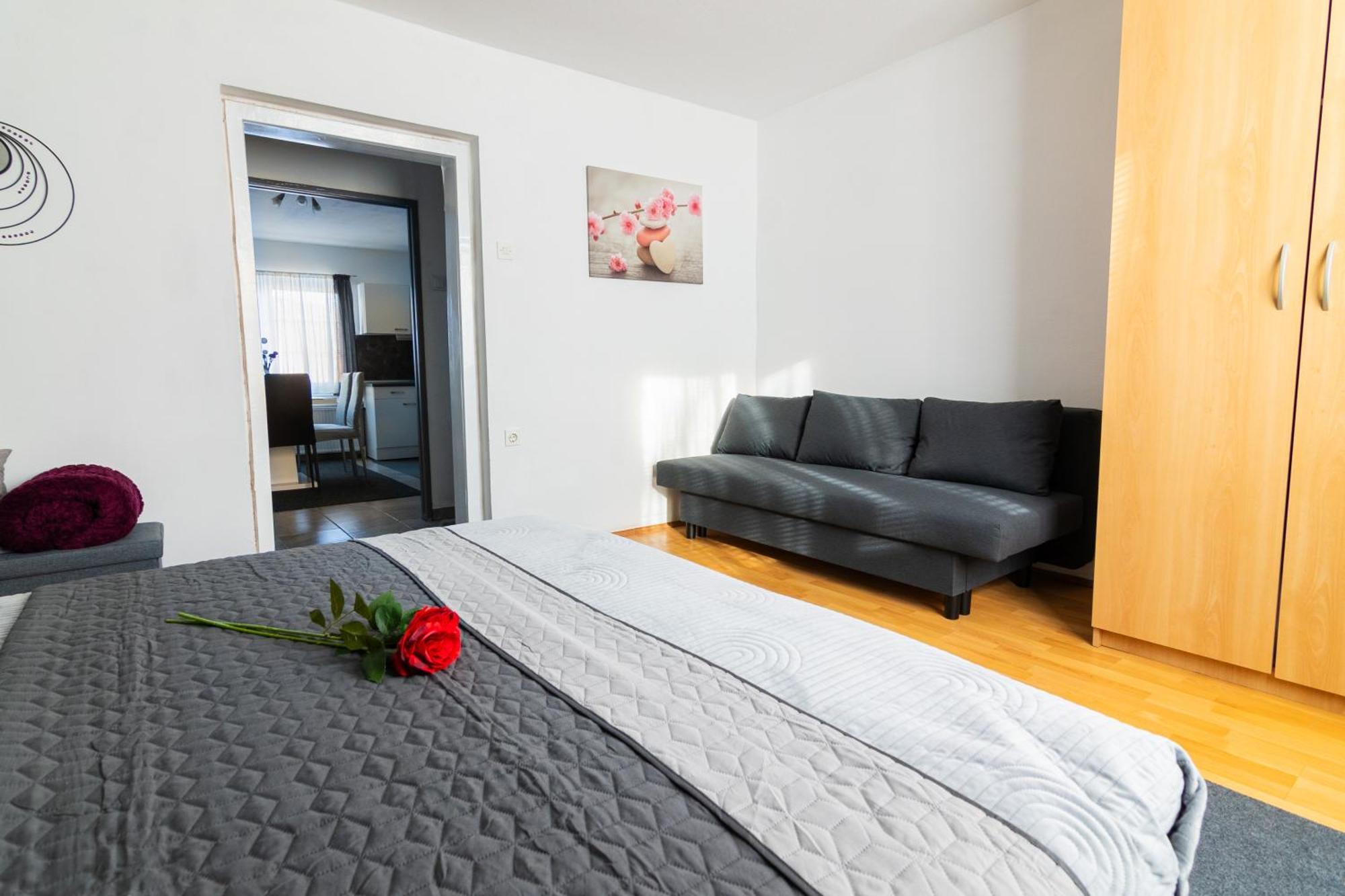 Privatunterkunft Apartma Ella
