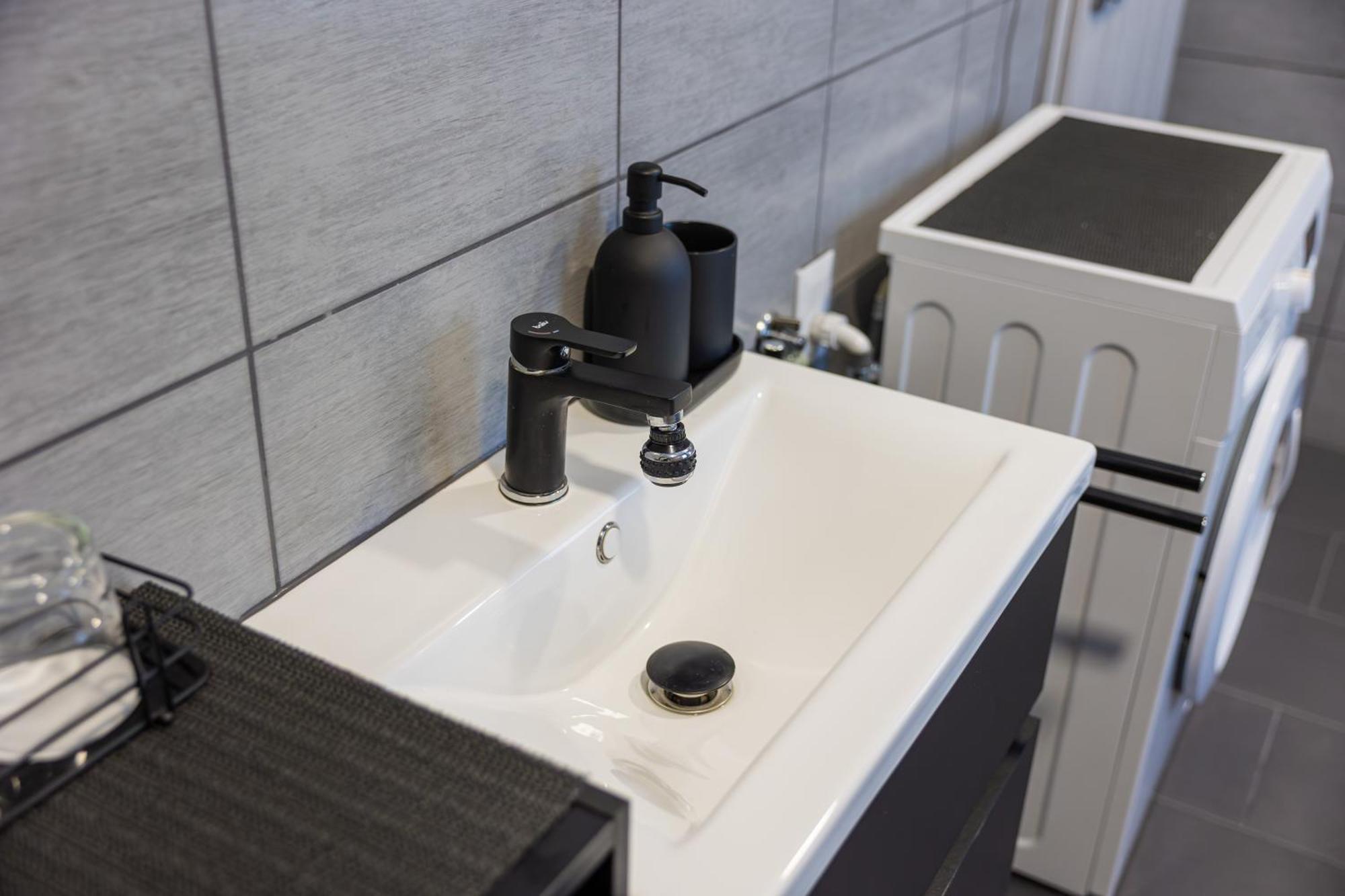 Privatunterkunft Apartma Ella *